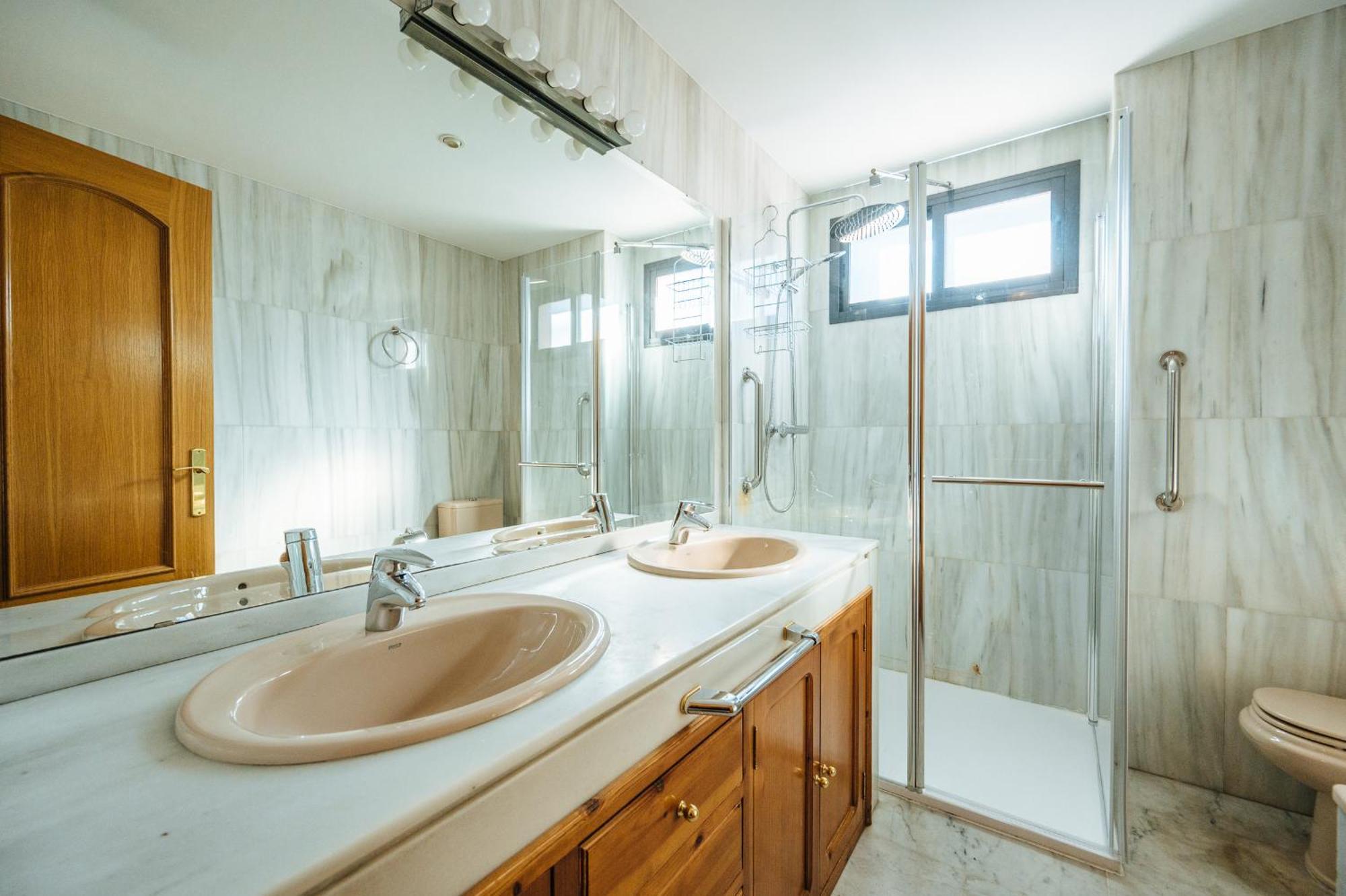 Acogedor Piso Con Parking Santa Justa Apartment Sevilla Bagian luar foto